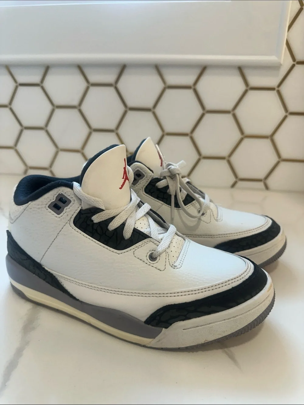 Air Jordan Kids' White and Black Retro Sneaker size 3Y